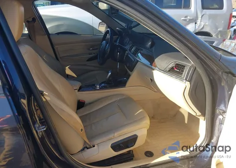 2013 BMW 328I xDrive z USA, uszkodzony, nr VIN WBA3B5G50DNP40689